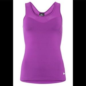 🆕 Women’s Nike Tank Top